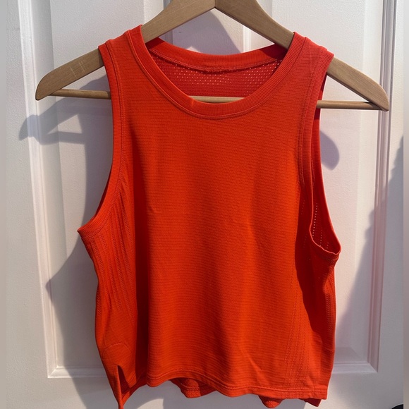 Lululemon Cropped Tank - Picture 1 of 5